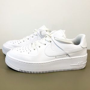 Nike Air Force 1 Sage Low Sneaker (White)